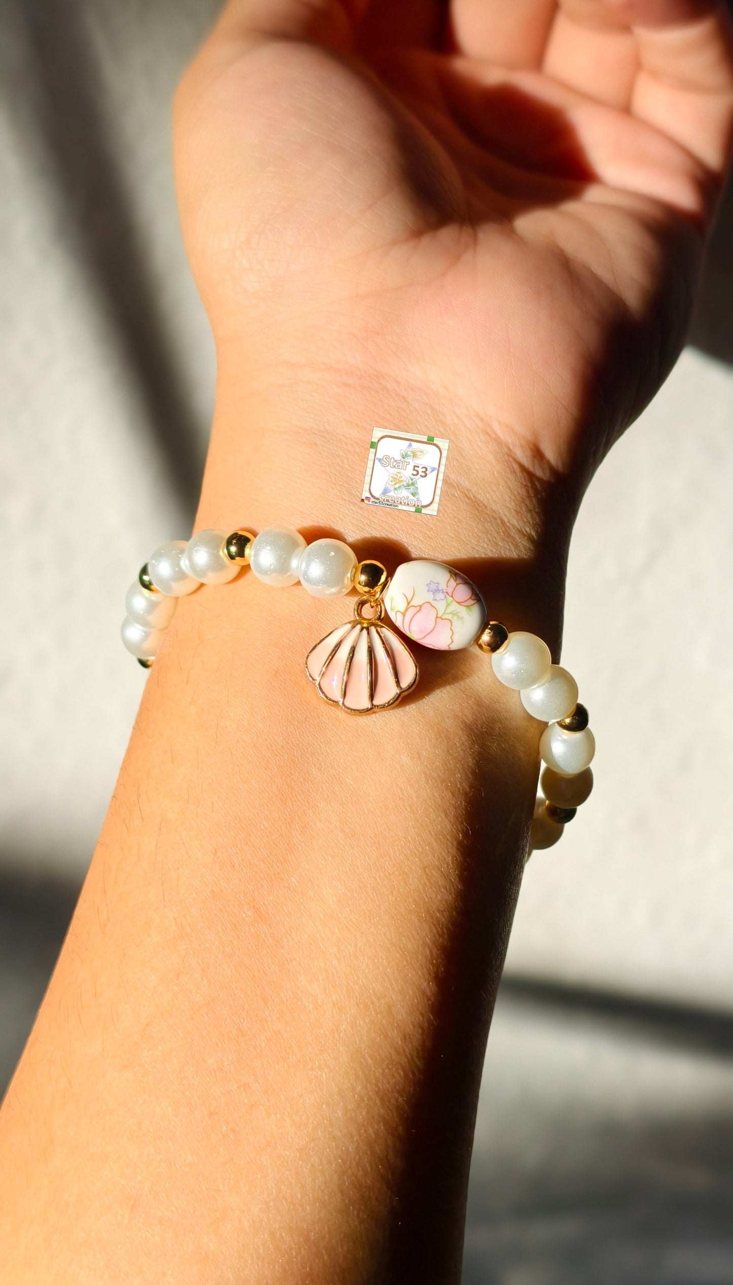 Shelly bracelet