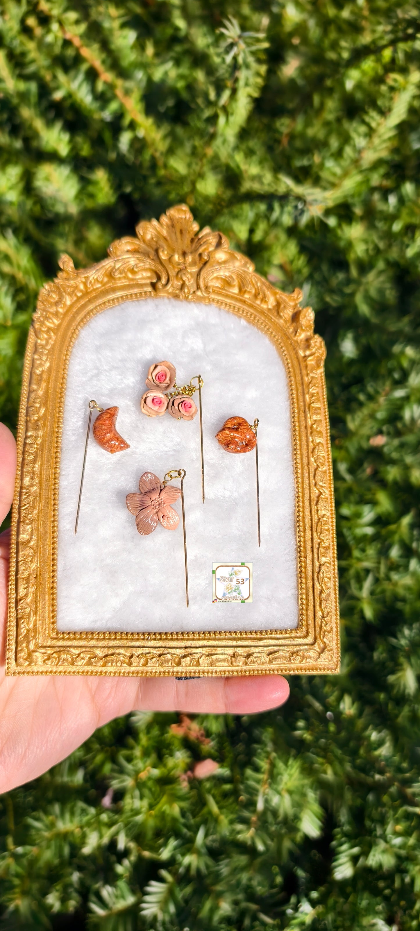 Brown Tribe pins, set of 5