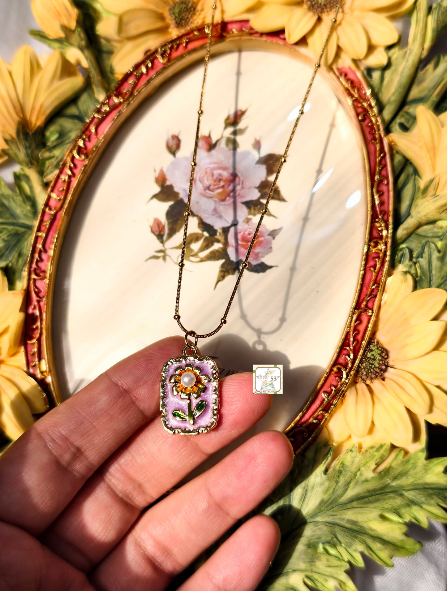 Florid necklace, Stainless Steel, Gold Plated, 16 inches