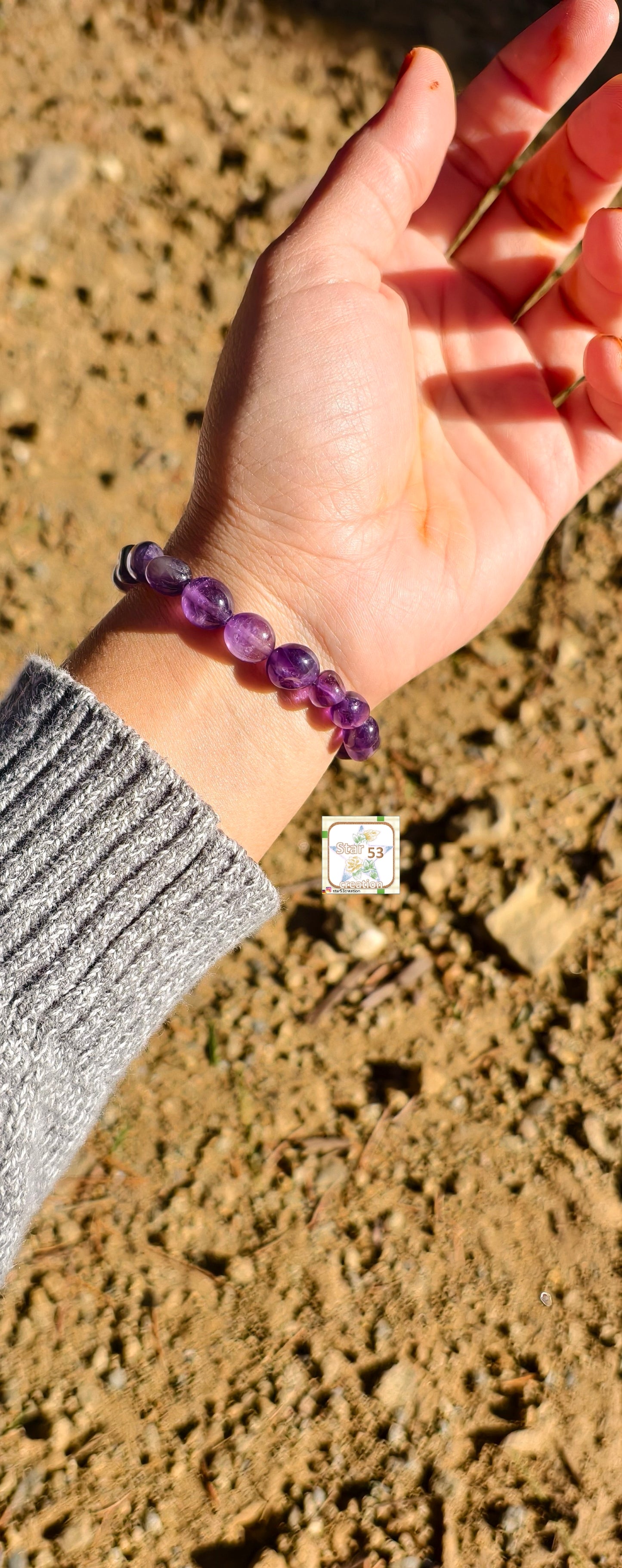 Lux Amethyst bracelet, free size, stretchable