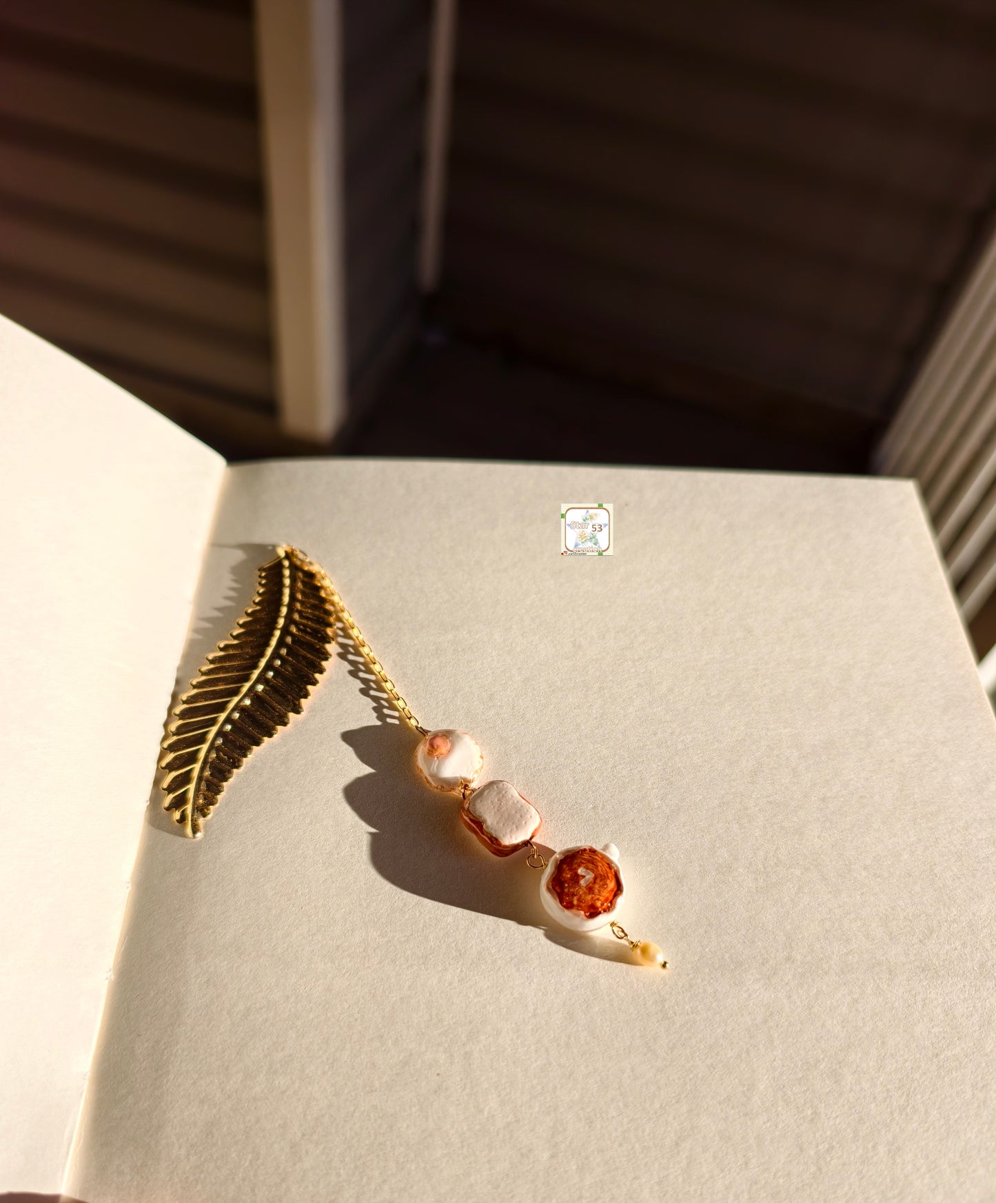 Breakfast bookmark