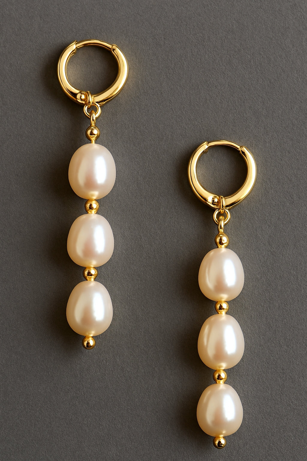 Droplet pearl earrings, gold plated