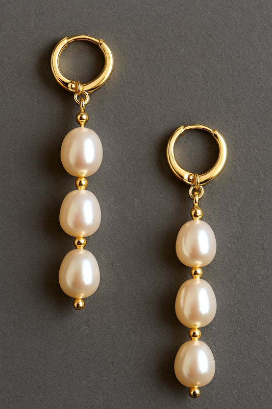 Droplet pearl earrings, gold plated