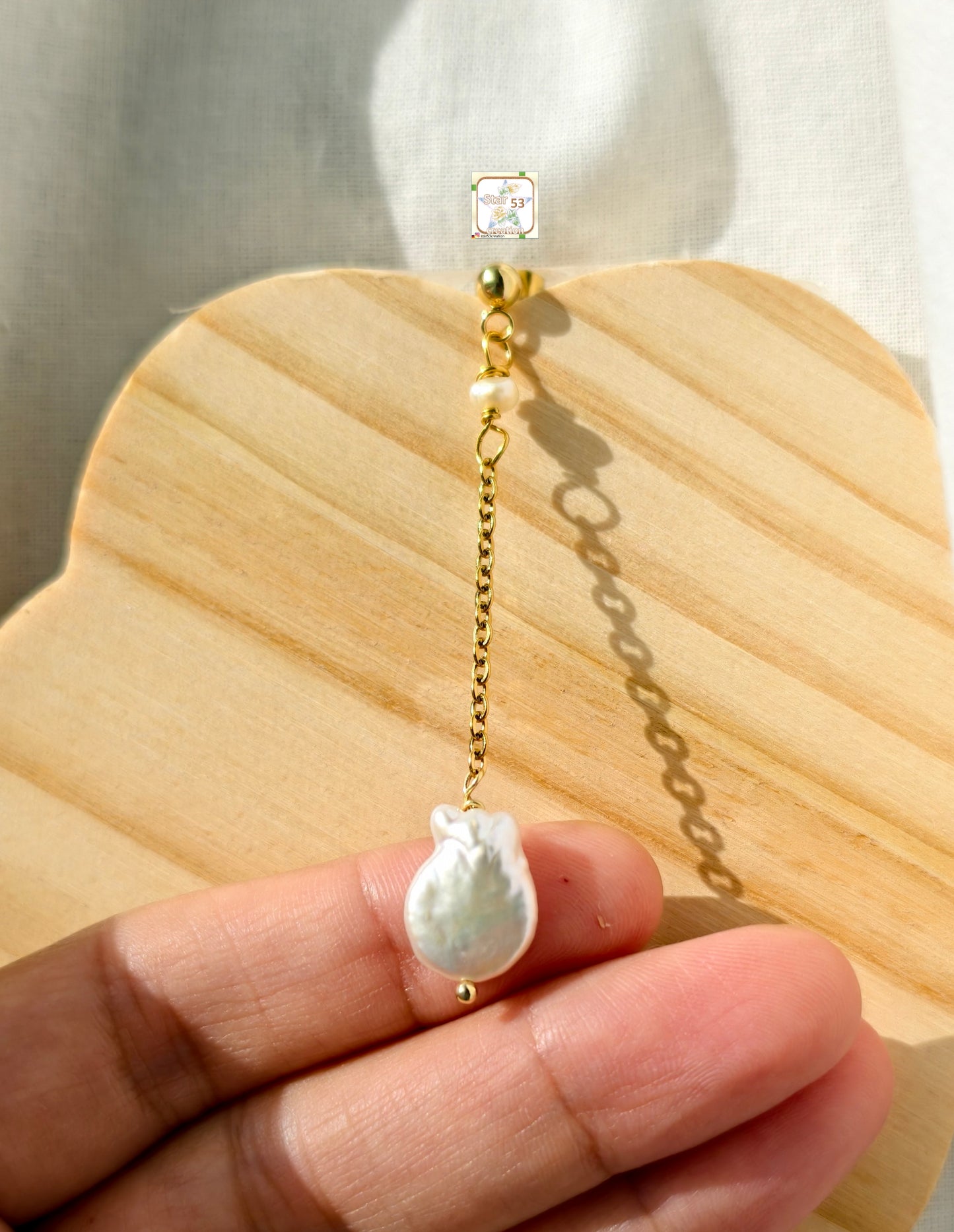 Fish freshwater pearl earrings, stainless steel, gold plated