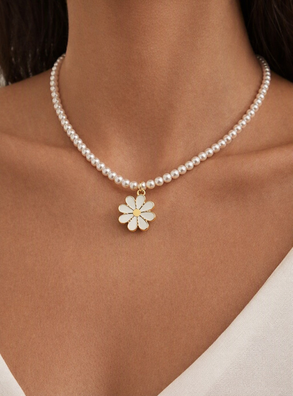 Daisy pearl necklace, 16-18 inches