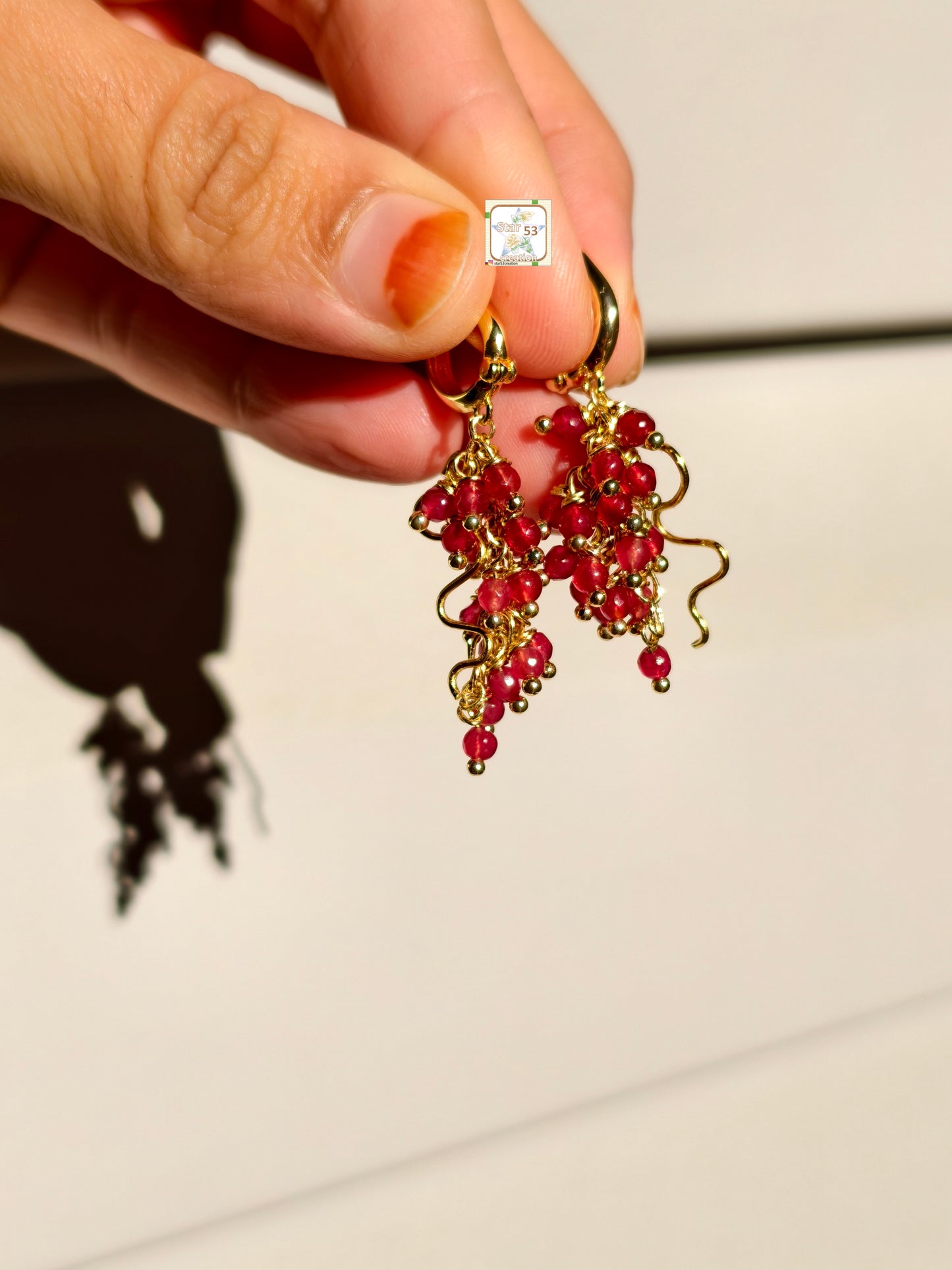 Burgundy grape earrings, original jades, stainless steel, gold plated