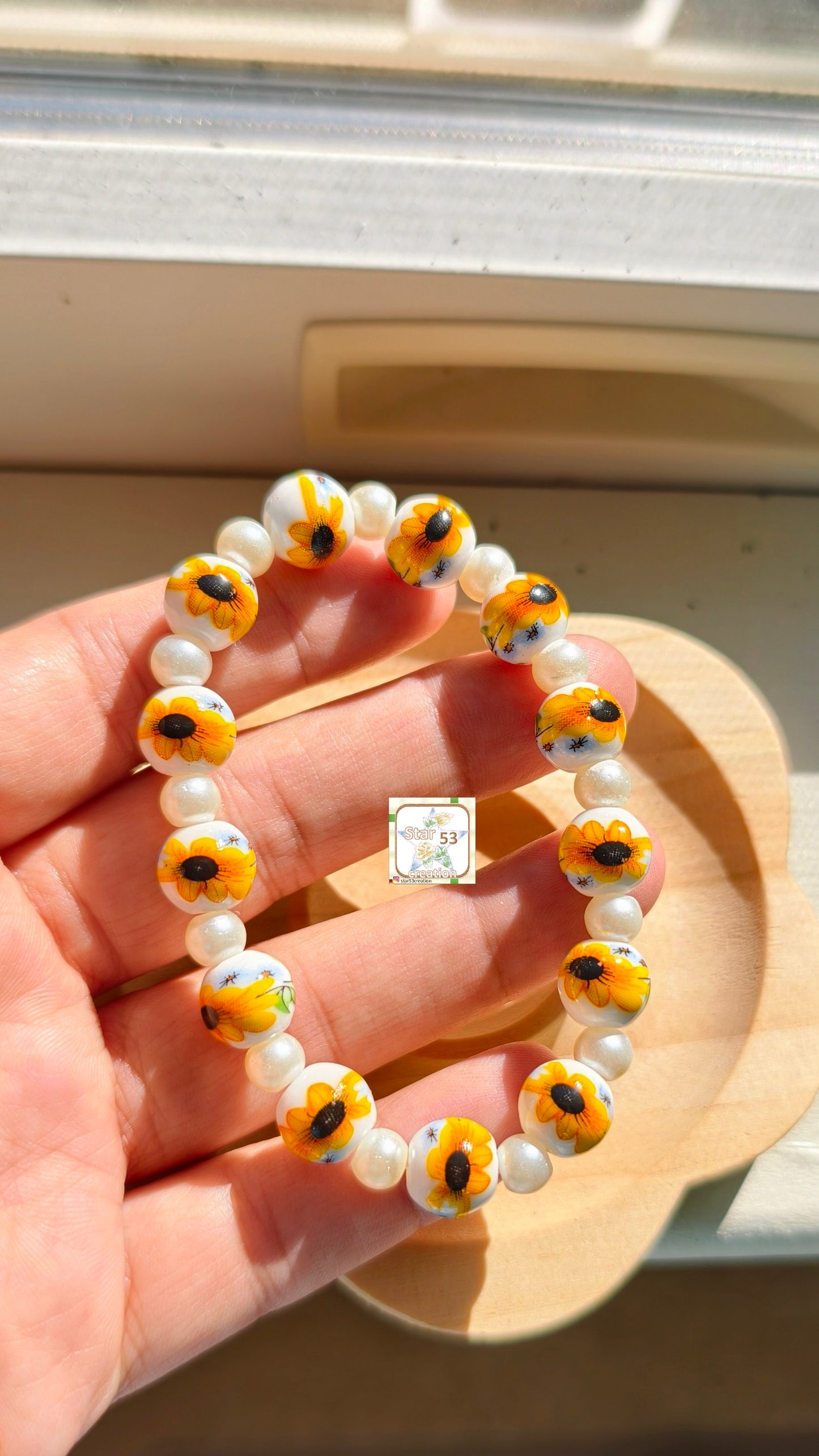 Sunflower bloom bracelet, free size