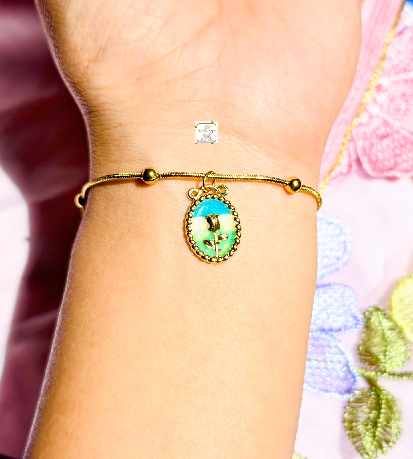 Bloom bracelet