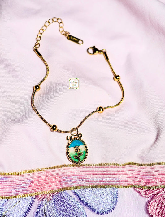 Bloom bracelet