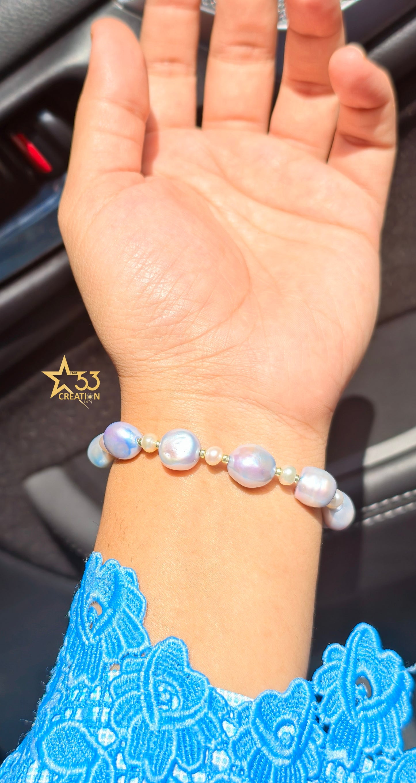 Cerulean freshwater pearl bracelet