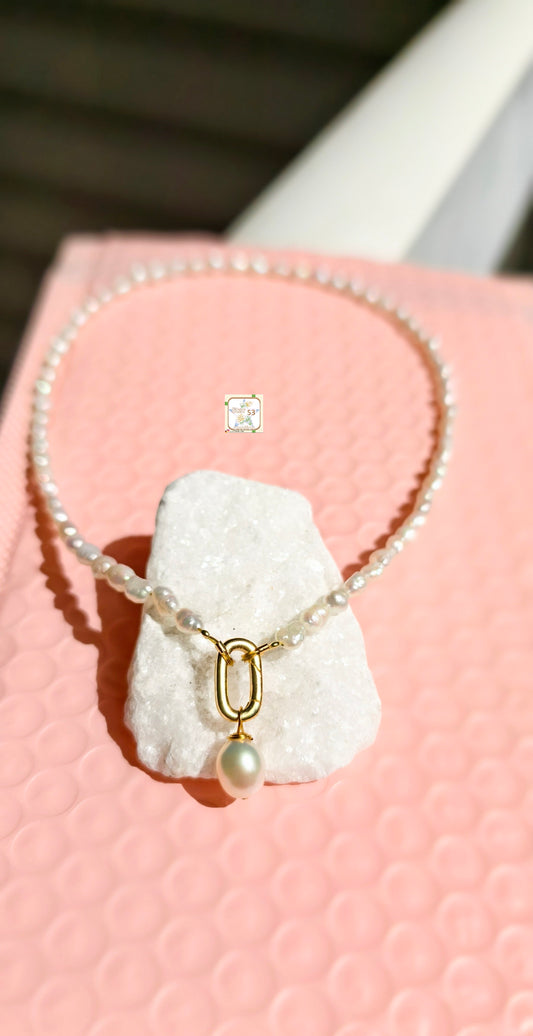 Pearlette necklace