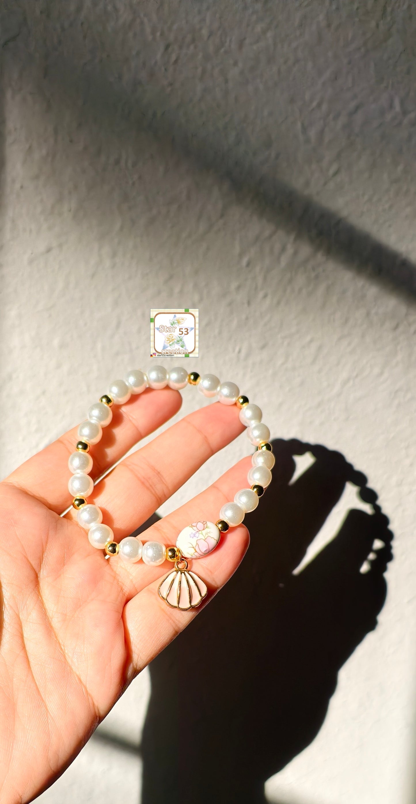 Shelly bracelet